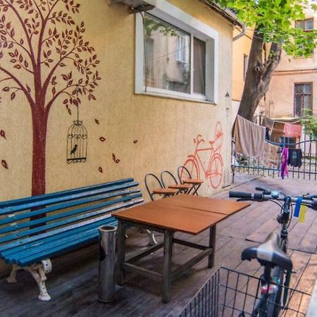אודסה Hostel Berloga מראה חיצוני תמונה