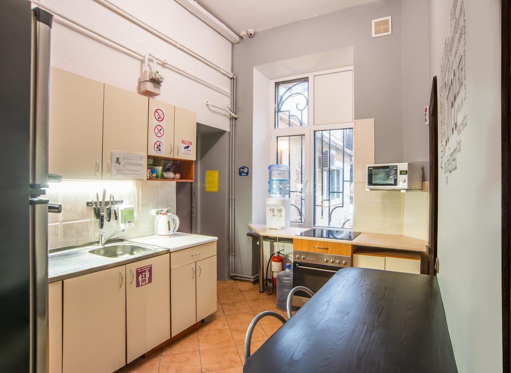 אודסה Hostel Berloga מראה חיצוני תמונה